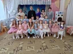 ПРОШЕЛ ПРАЗДНИК "СКАЗОЧНЫЕ СВЯТКИ: ОТ РОЖДЕСТВА ДО СВЯТОГО КРЕЩЕНИЯ"